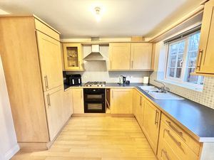 Photo 6- click for photo gallery